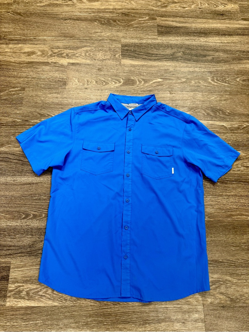 Columbia Omni-Shade Men's XL Blue Vented Outdoor Fishing Button Up Shirt